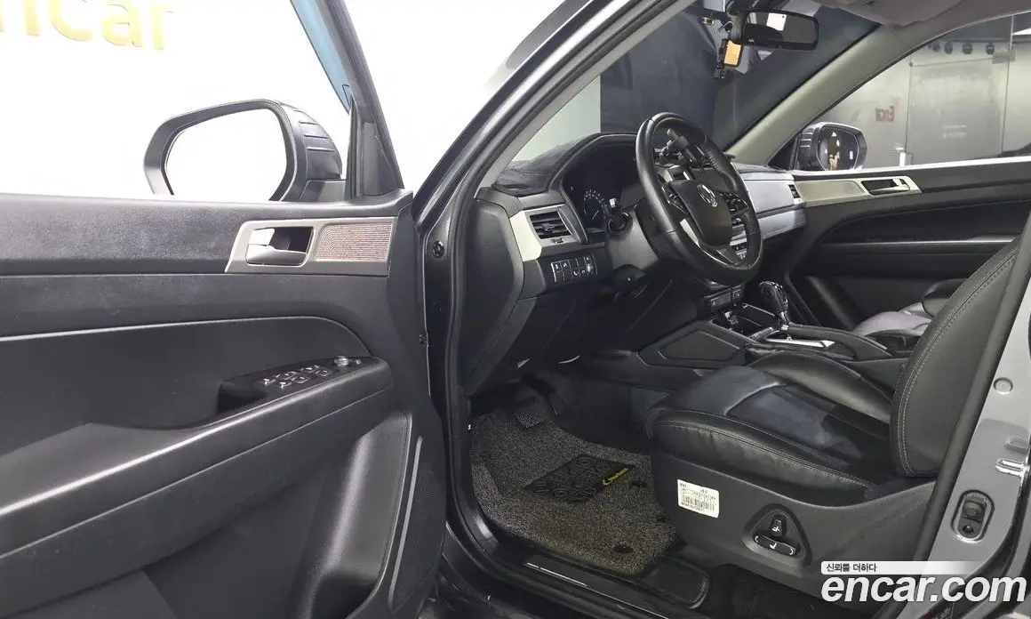 SsangYong Rexton 2018 2.2 автомат (гидро), фото 13