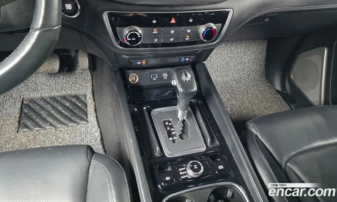 SsangYong Rexton 2019 2.2 автомат (гидро), фото 12 SsangYong Rexton 2019 2.2 автомат (гидро), фото 12