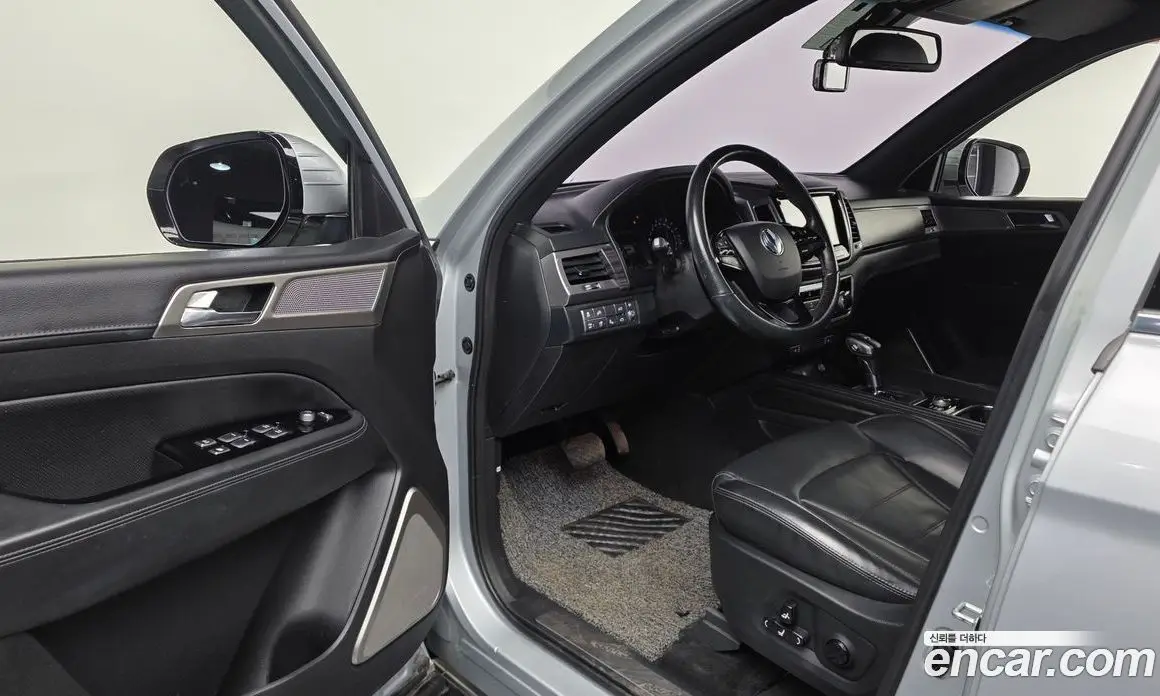SsangYong Rexton 2019 2.2 автомат (гидро), фото 13 SsangYong Rexton 2019 2.2 автомат (гидро), фото 13