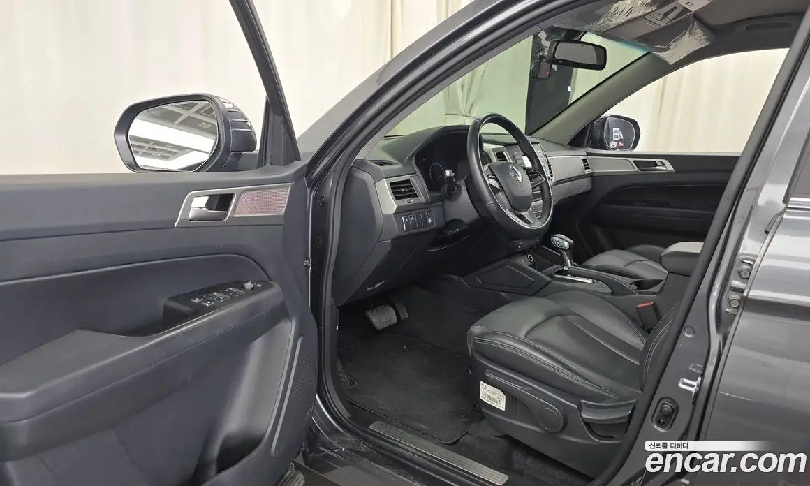 SsangYong Rexton 2019 2.2 автомат (гидро), фото 13