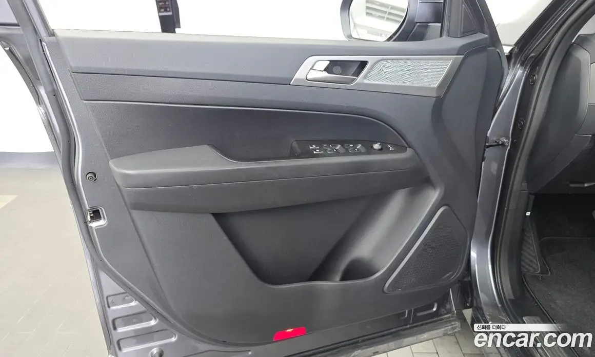 SsangYong Rexton 2019 2.2 автомат (гидро), фото 14
