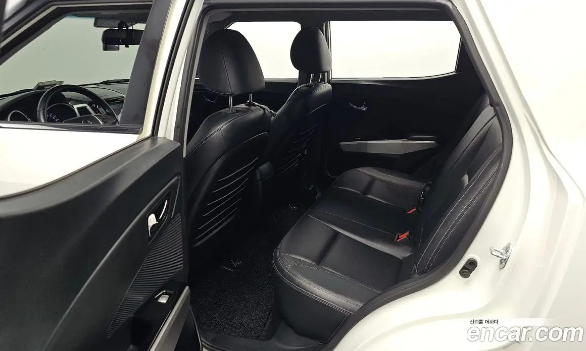 SsangYong TIBOLI 2015 1.6 автомат (гидро), фото 17 SsangYong TIBOLI 2015 1.6 автомат (гидро), фото 17