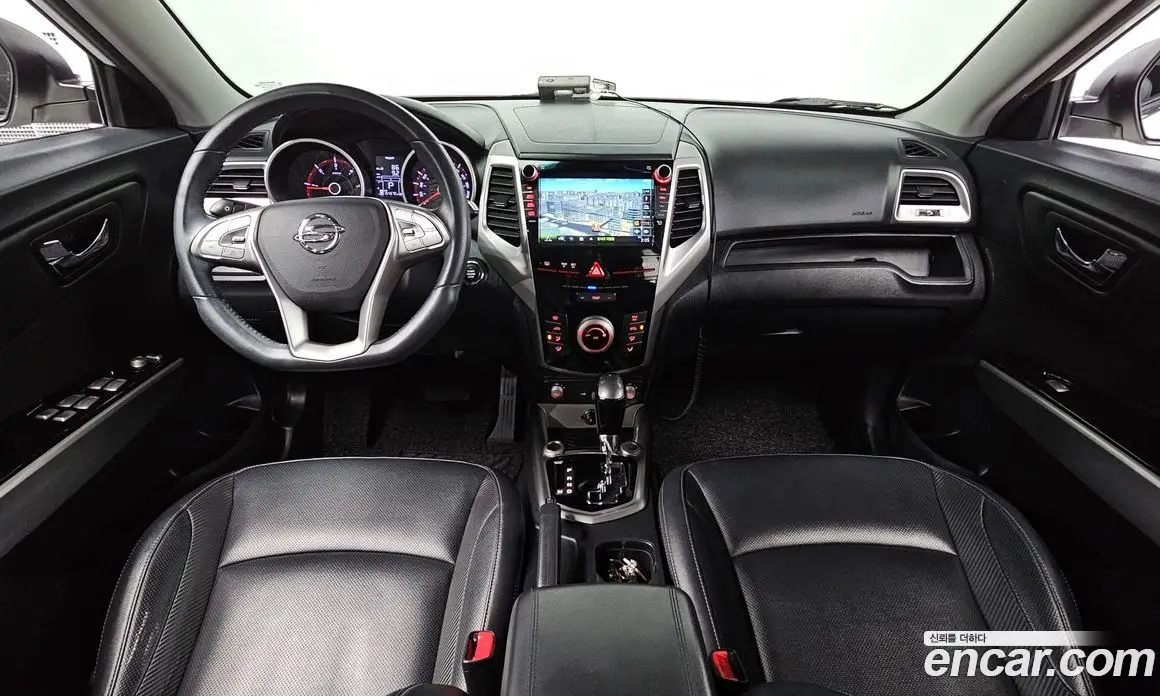 SsangYong TIBOLI 2015 1.6 автомат (гидро), фото 9 SsangYong TIBOLI 2015 1.6 автомат (гидро), фото 9