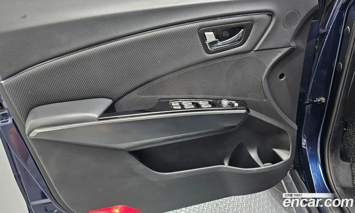 SsangYong TIBOLI 2016 1.6 автомат (гидро), фото 13 SsangYong TIBOLI 2016 1.6 автомат (гидро), фото 13