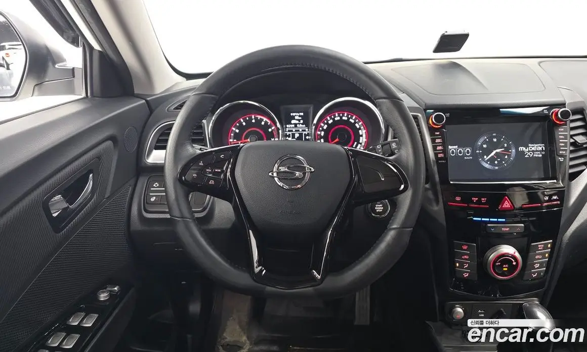 SsangYong TIBOLI 2017 1.6 автомат (гидро), фото 17
