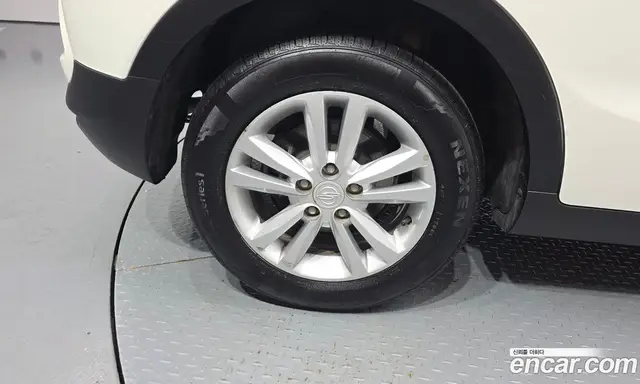 SsangYong TIBOLI 2017 1.6 автомат (гидро), миниатюра 4