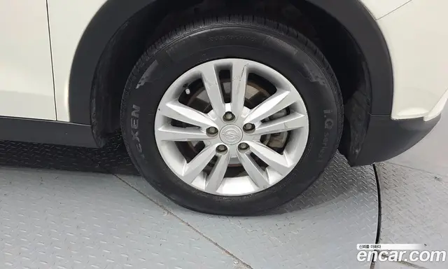 SsangYong TIBOLI 2017 1.6 автомат (гидро), миниатюра 6