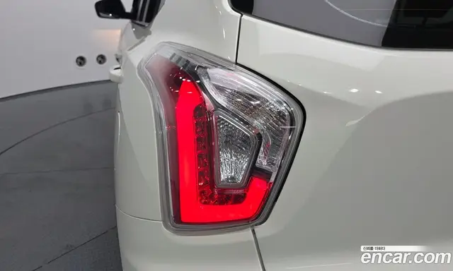 SsangYong TIBOLI 2017 1.6 автомат (гидро), миниатюра 8
