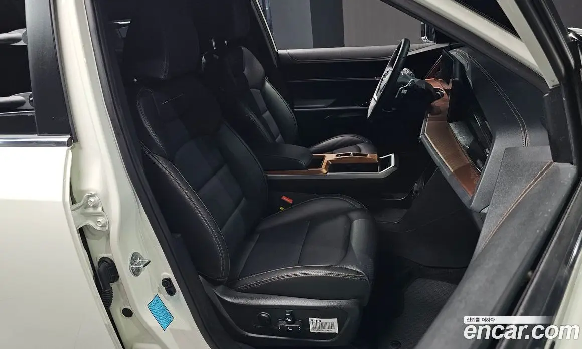 SsangYong Torres 2024 0.2 автомат (гидро), фото 17