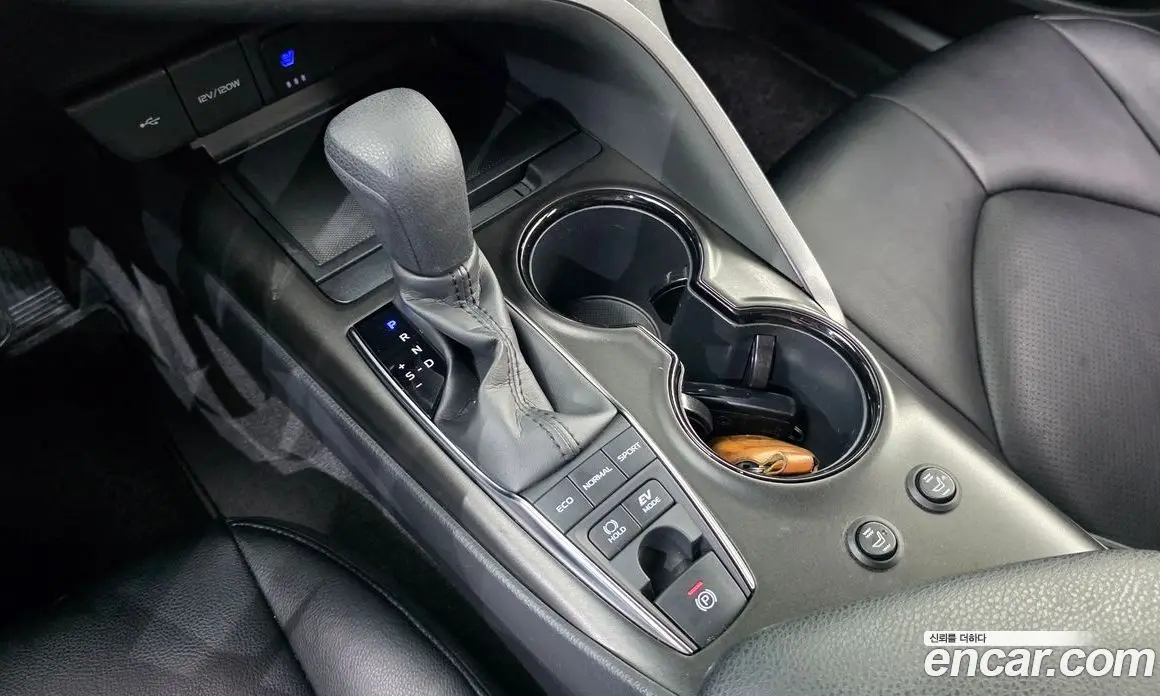 Toyota Camry 2021 2.5 автомат (гидро), фото 12 Toyota Camry 2021 2.5 автомат (гидро), фото 12