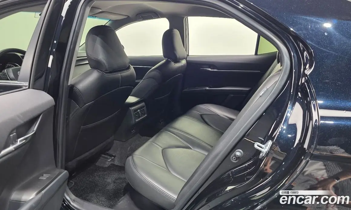 Toyota Camry 2021 2.5 автомат (гидро), фото 16 Toyota Camry 2021 2.5 автомат (гидро), фото 16