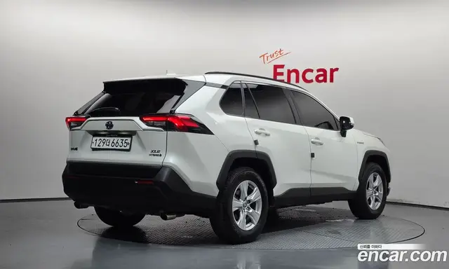Toyota RAV4 2020 2.5 автомат (гидро), миниатюра 2 Toyota RAV4 2020 2.5 автомат (гидро), миниатюра 2