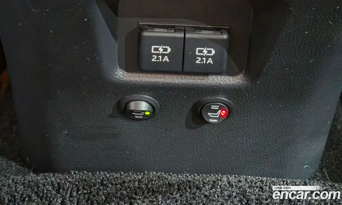Toyota RAV4 2020 2.5 автомат (гидро), фото 18 Toyota RAV4 2020 2.5 автомат (гидро), фото 18