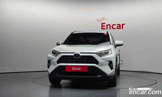 Toyota RAV4 2020 2.5 автомат (гидро), миниатюра 3 Toyota RAV4 2020 2.5 автомат (гидро), миниатюра 3