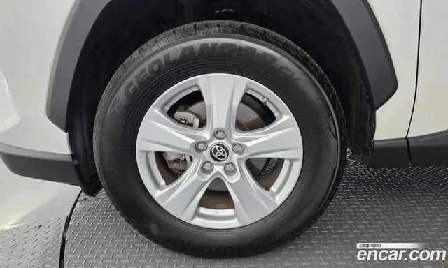 Toyota RAV4 2020 2.5 автомат (гидро), миниатюра 5 Toyota RAV4 2020 2.5 автомат (гидро), миниатюра 5