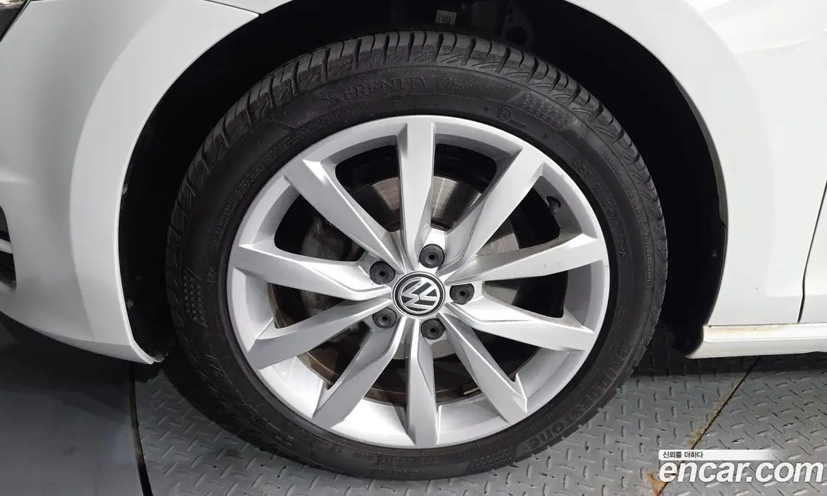 Volkswagen Golf 2015 2.0 автомат (гидро), фото 4 Volkswagen Golf 2015 2.0 автомат (гидро), фото 4