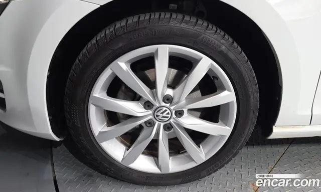 Volkswagen Golf 2015 2.0 автомат (гидро), миниатюра 4 Volkswagen Golf 2015 2.0 автомат (гидро), миниатюра 4