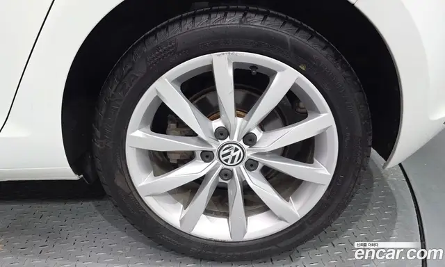 Volkswagen Golf 2015 2.0 автомат (гидро), миниатюра 6 Volkswagen Golf 2015 2.0 автомат (гидро), миниатюра 6