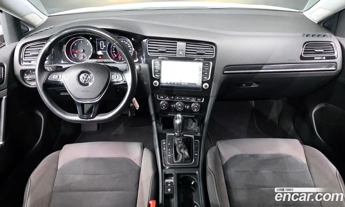 Volkswagen Golf 2015 2.0 автомат (гидро), фото 9 Volkswagen Golf 2015 2.0 автомат (гидро), фото 9