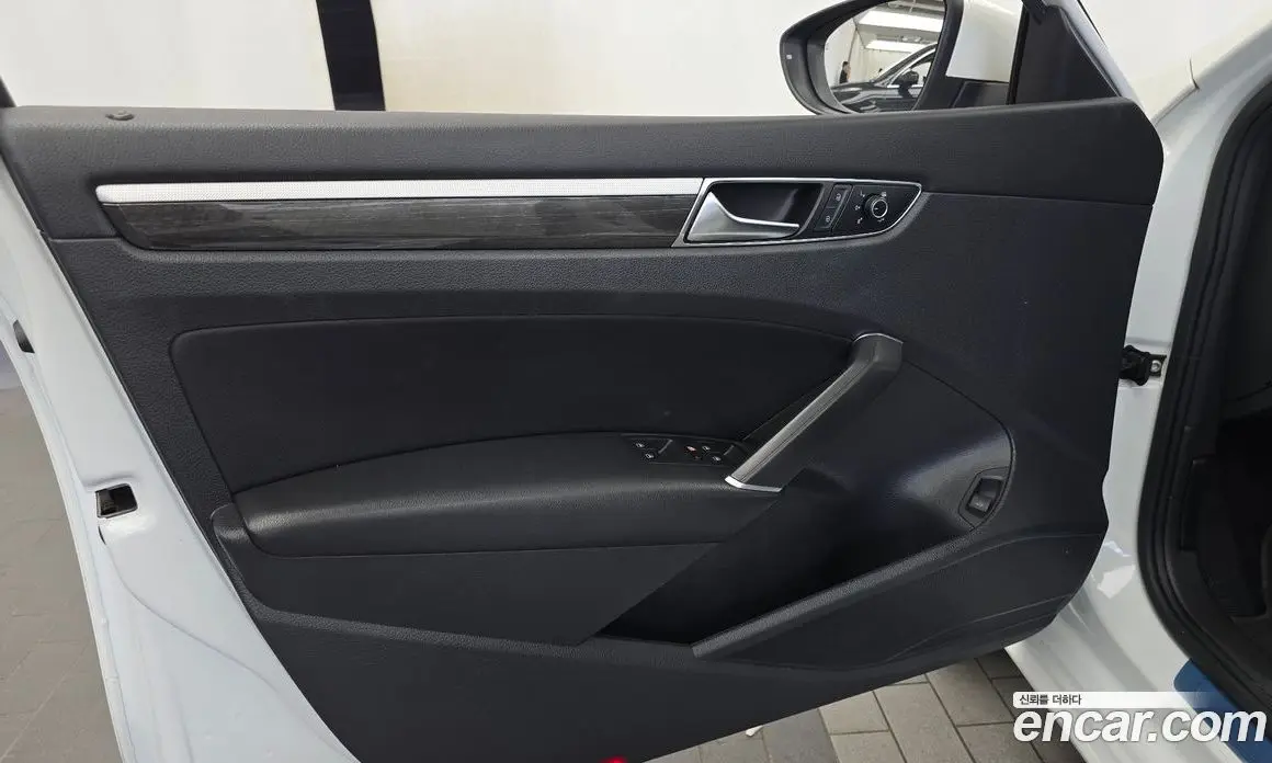 Volkswagen Passat 2018 2.0 автомат (гидро), фото 14 Volkswagen Passat 2018 2.0 автомат (гидро), фото 14