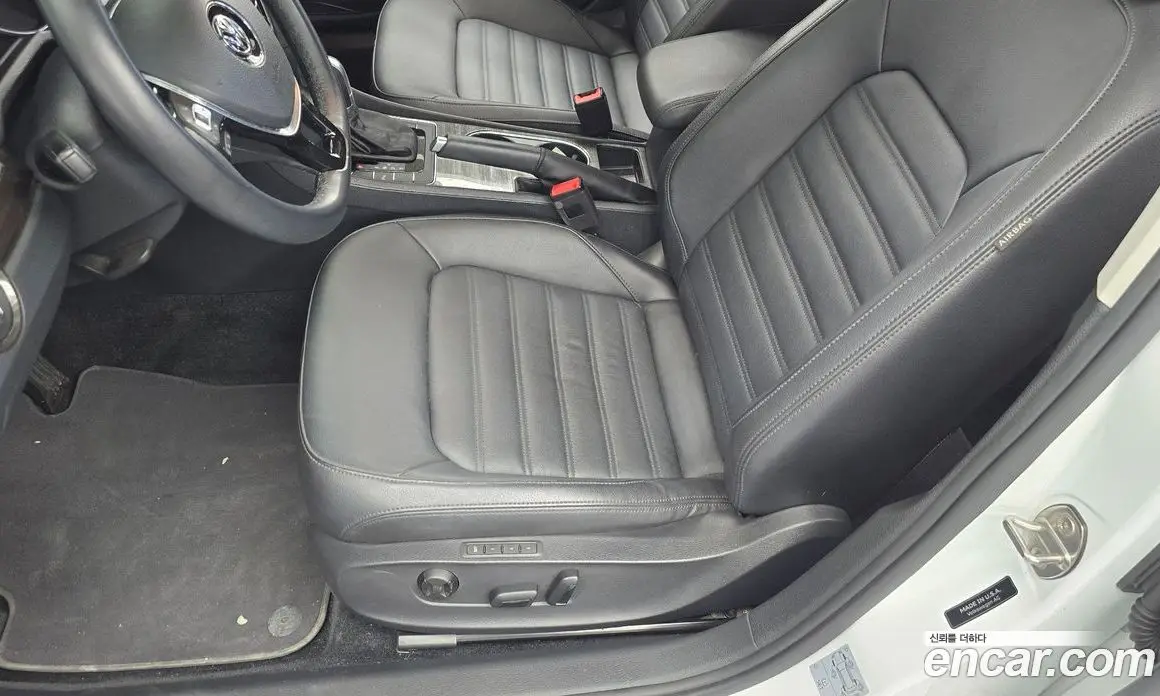 Volkswagen Passat 2018 2.0 автомат (гидро), фото 16 Volkswagen Passat 2018 2.0 автомат (гидро), фото 16