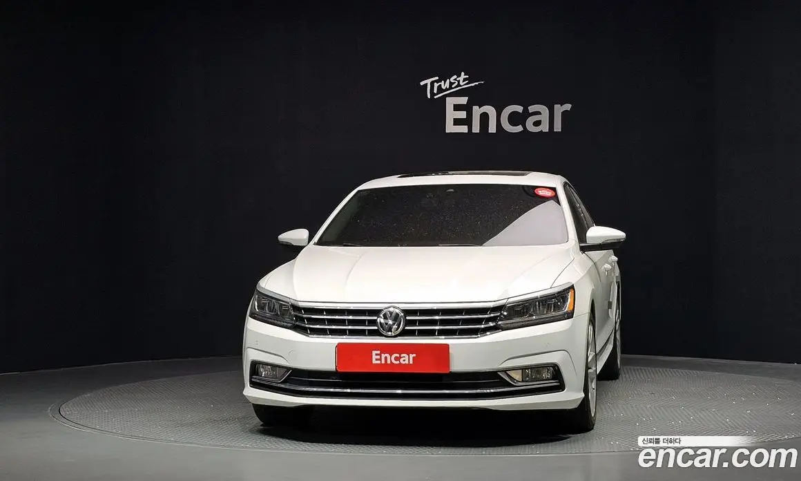 Volkswagen Passat 2018 2.0 автомат (гидро), фото 3 Volkswagen Passat 2018 2.0 автомат (гидро), фото 3
