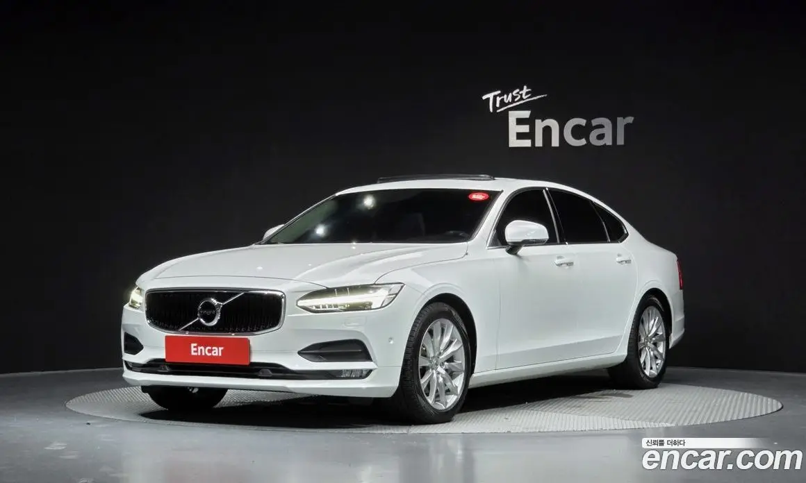 Volvo S90 2018 2.0 автомат (гидро), фото 1 Volvo S90 2018 2.0 автомат (гидро), фото 1