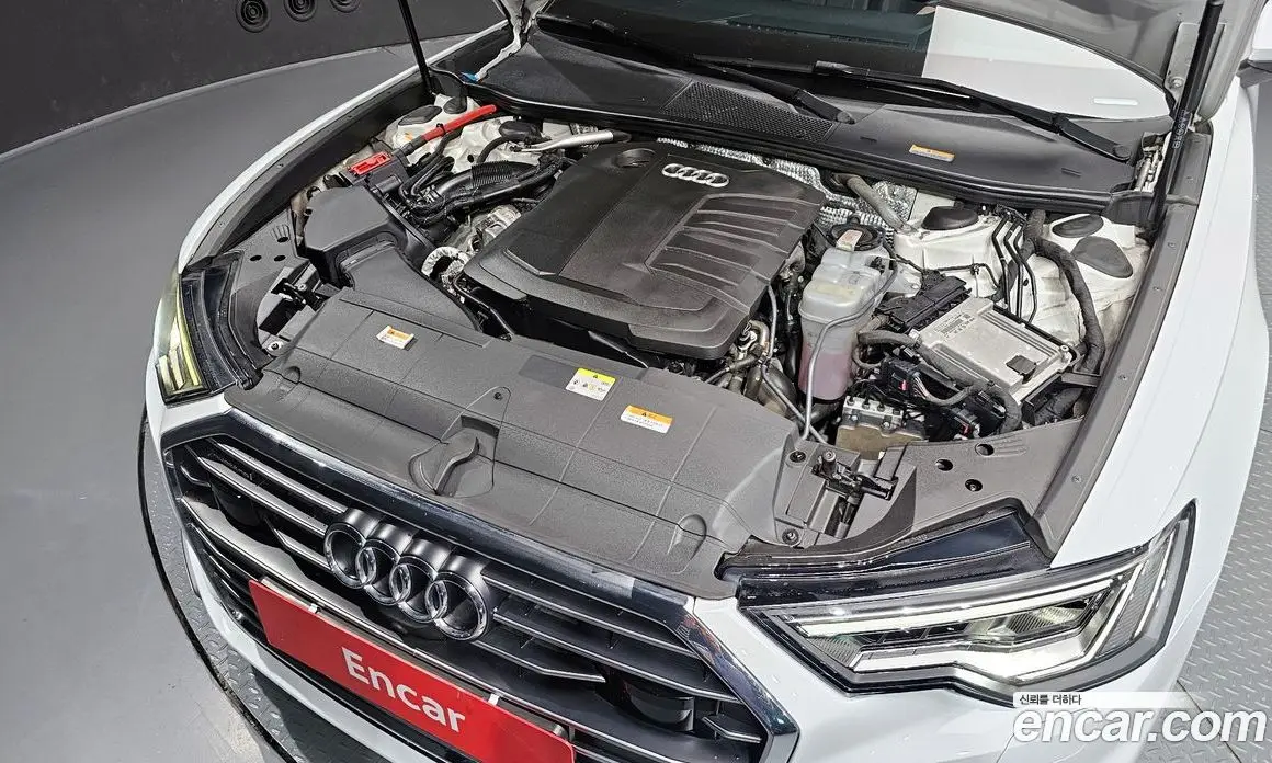 Audi A6 2021 2.0 автомат (гидро), фото 6