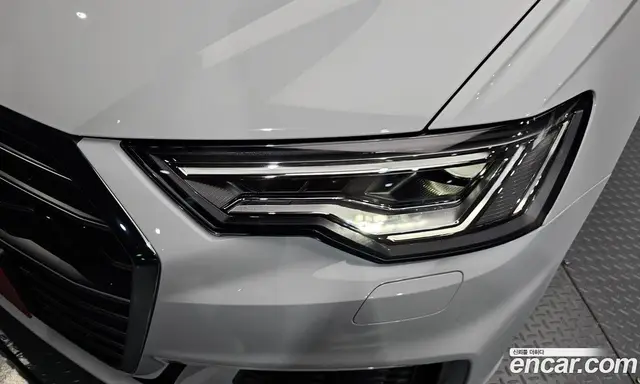 Audi A6 2021 2.0 автомат (гидро), миниатюра 8