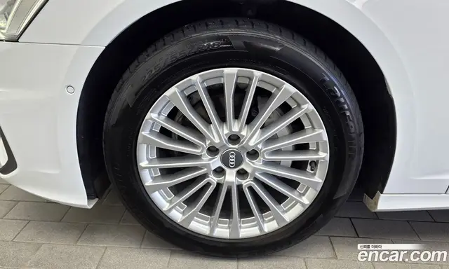 Audi A6 2021 2.0 автомат (гидро), миниатюра 5