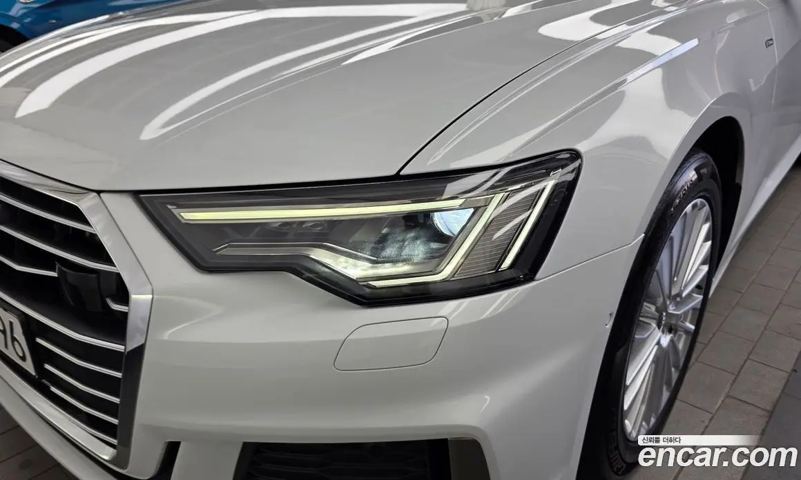 Audi A6 2021 2.0 автомат (гидро), фото 8