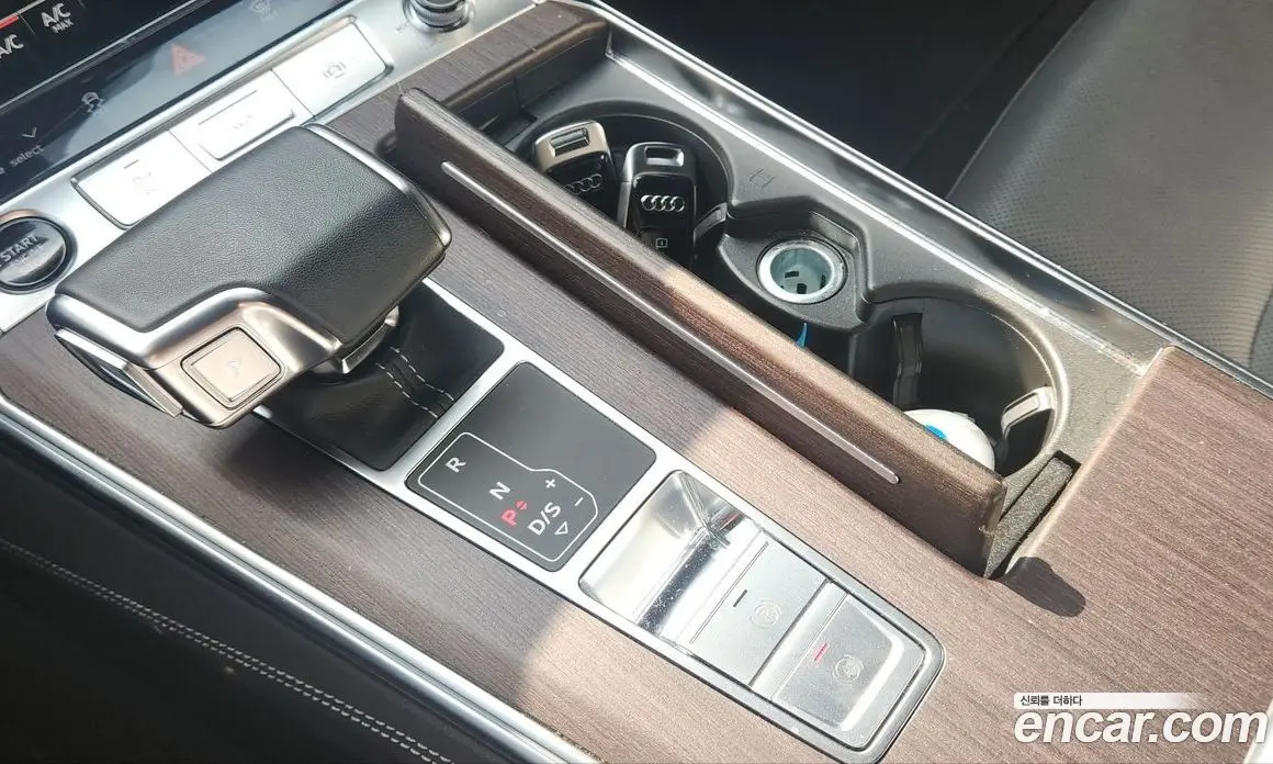 Audi A7 2023 3.0 автомат (гидро), фото 9
