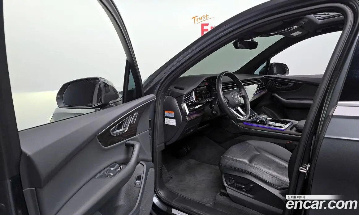 Audi Q7 2021 3.0 автомат (гидро), фото 13