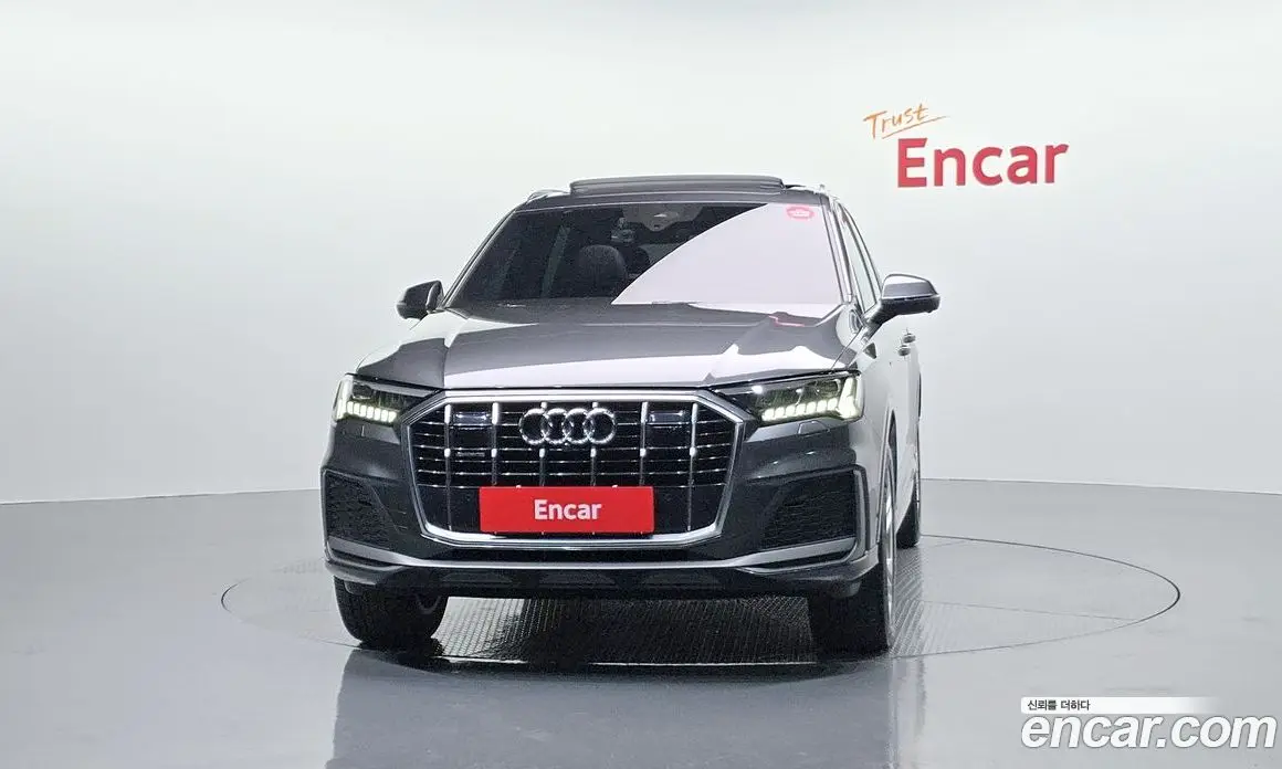 Audi Q7 2021 3.0 автомат (гидро), фото 3