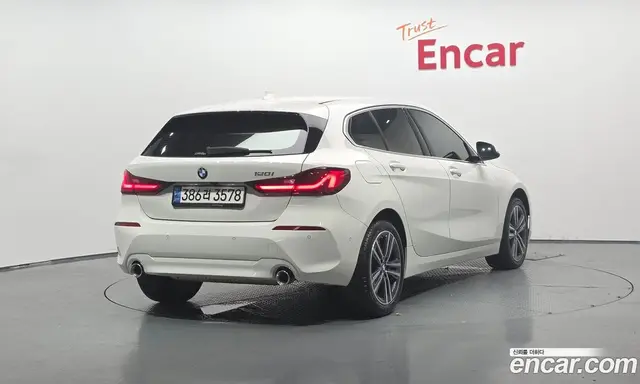 BMW 1 серия, 2021, 52 297 км
