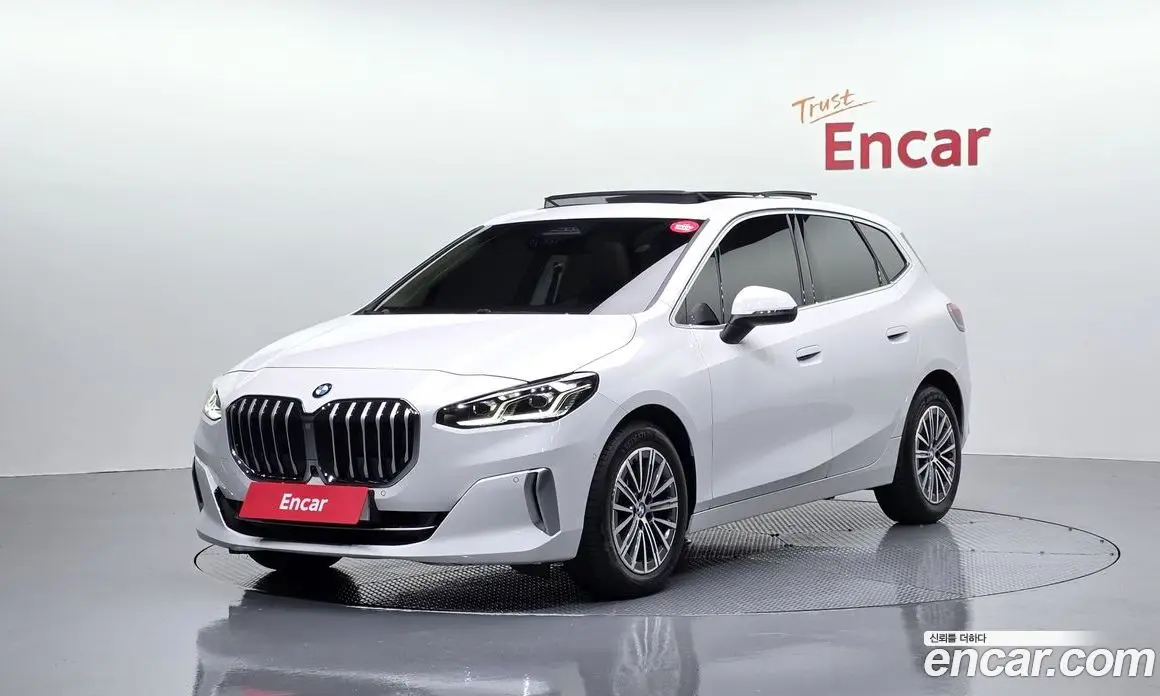 BMW 2 серия 2024 2.0 автомат (гидро), фото 1 BMW 2 серия 2024 2.0 автомат (гидро), фото 1