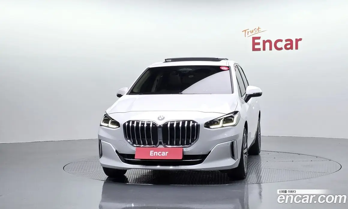 BMW 2 серия 2024 2.0 автомат (гидро), фото 3 BMW 2 серия 2024 2.0 автомат (гидро), фото 3