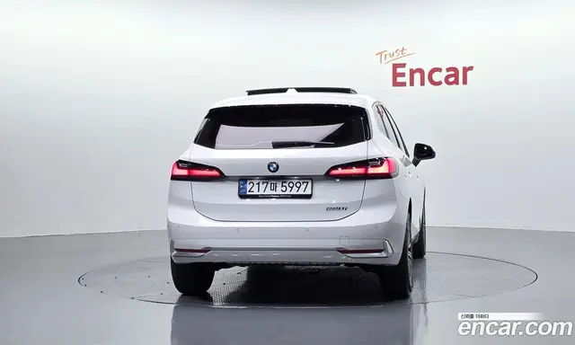BMW 2 серия 2024 2.0 автомат (гидро), миниатюра 4 BMW 2 серия 2024 2.0 автомат (гидро), миниатюра 4