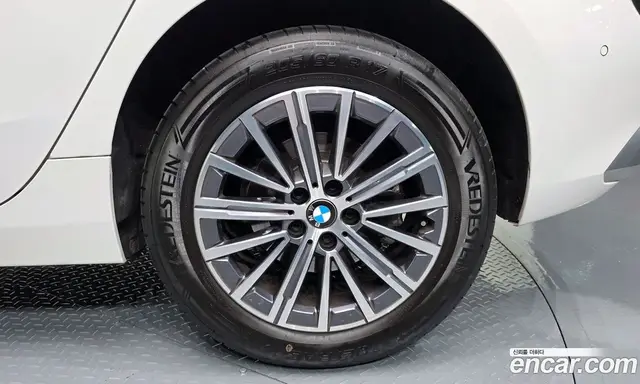 BMW 2 серия 2024 2.0 автомат (гидро), миниатюра 7 BMW 2 серия 2024 2.0 автомат (гидро), миниатюра 7