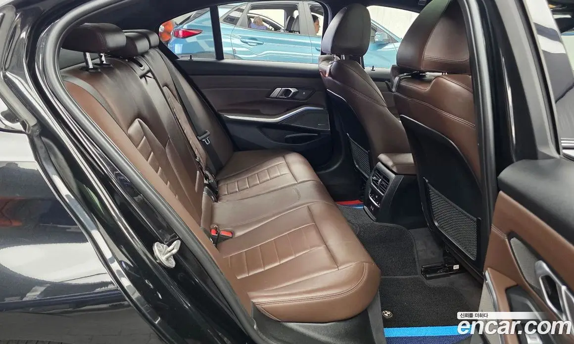 BMW 3 серия 2021 2.0 автомат (гидро), фото 18