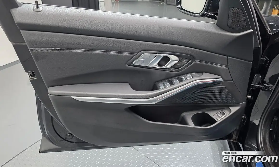 BMW 3 серия 2022 2.0 автомат (гидро), фото 14