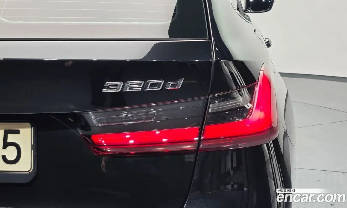 BMW 3 серия 2022 2.0 автомат (гидро), фото 9