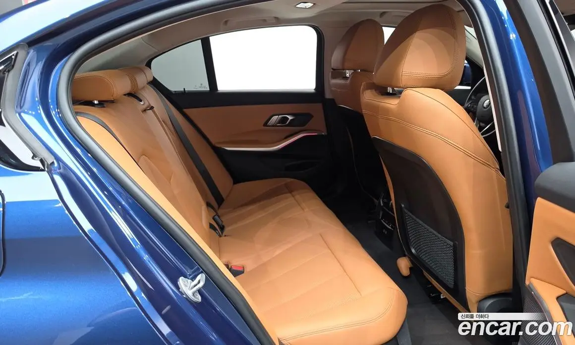 BMW 3 серия 2023 2.0 автомат (гидро), фото 17 BMW 3 серия 2023 2.0 автомат (гидро), фото 17