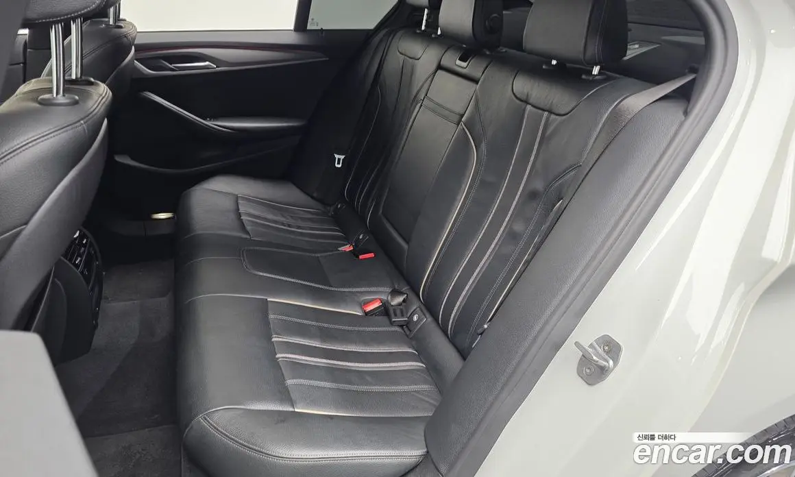 BMW 5 серия 2017 2.0 автомат (гидро), фото 16 BMW 5 серия 2017 2.0 автомат (гидро), фото 16