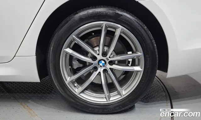 BMW 5 серия 2017 2.0 автомат (гидро), миниатюра 7 BMW 5 серия 2017 2.0 автомат (гидро), миниатюра 7
