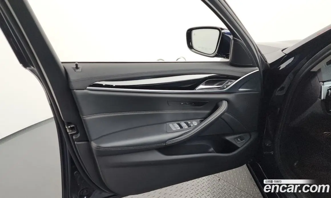 BMW 5 серия 2019 2.0 автомат (гидро), фото 14