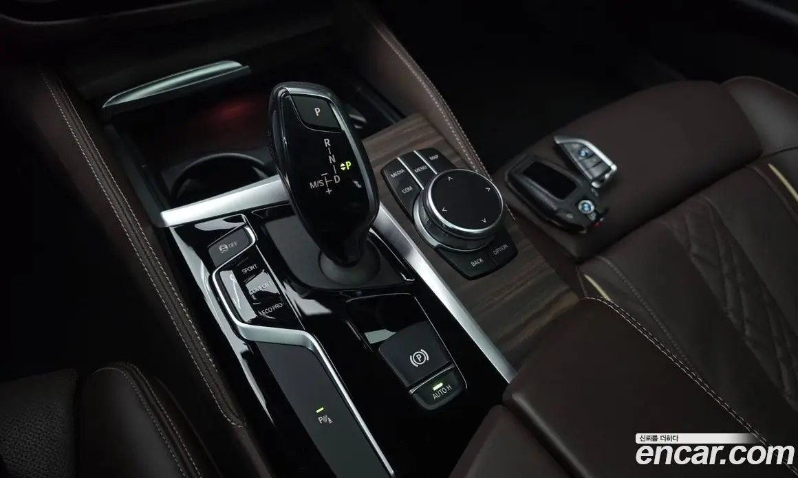 BMW 5 серия 2019 2.0 автомат (гидро), фото 12 BMW 5 серия 2019 2.0 автомат (гидро), фото 12