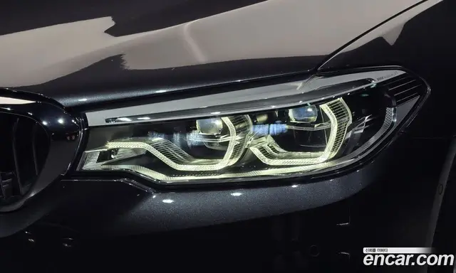 BMW 5 серия 2019 2.0 автомат (гидро), миниатюра 8 BMW 5 серия 2019 2.0 автомат (гидро), миниатюра 8