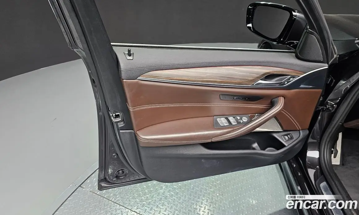 BMW 5 серия 2019 2.0 автомат (гидро), фото 14 BMW 5 серия 2019 2.0 автомат (гидро), фото 14