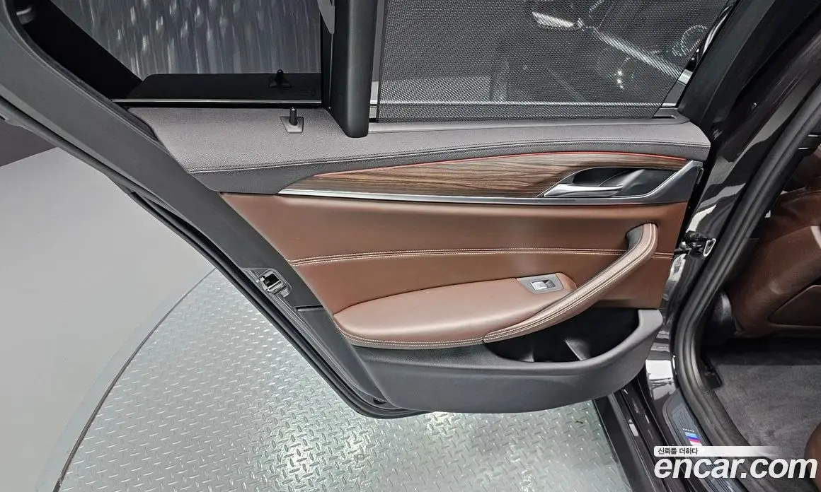 BMW 5 серия 2019 2.0 автомат (гидро), фото 15 BMW 5 серия 2019 2.0 автомат (гидро), фото 15